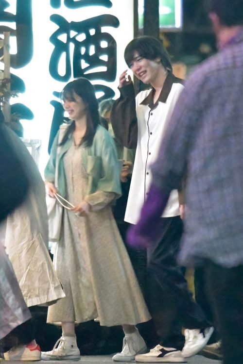 紺野彩夏と内藤秀一郎