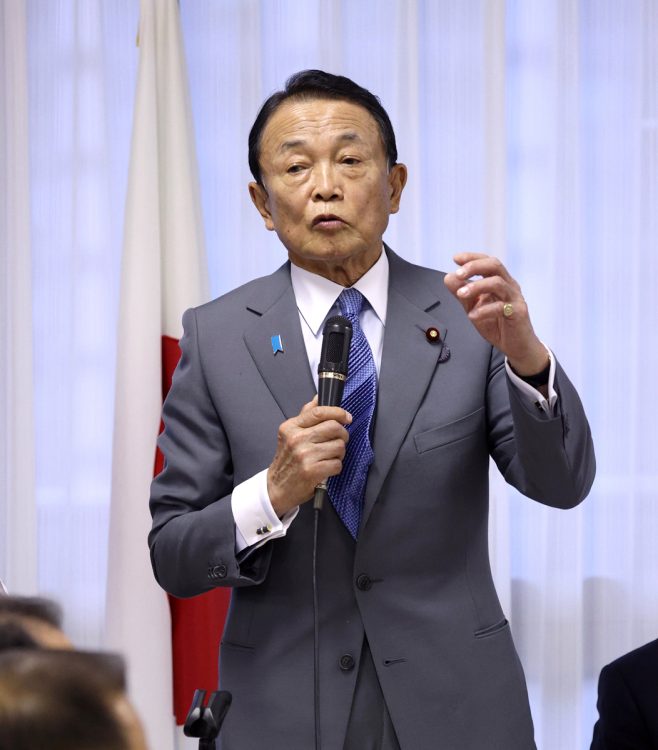 麻生太郎氏（時事通信フォト）