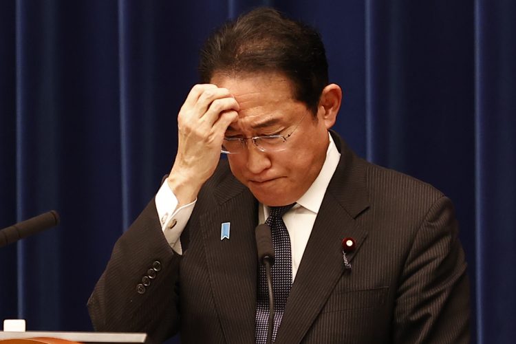 岸田文雄政権、危うし？（写真／EPA＝時事）