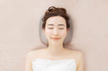 EMSと温熱機能に加え、突起による刺激を得られる「首枕」 新しい首元リラックス体験