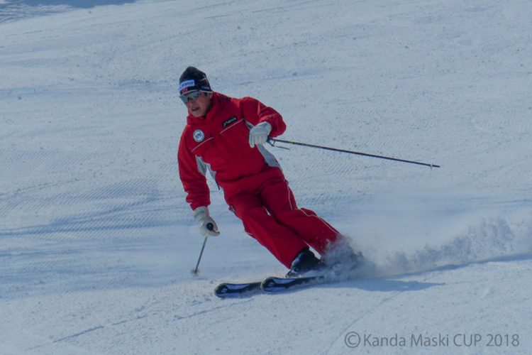 神田正輝、スキーの腕前はセミプロ級