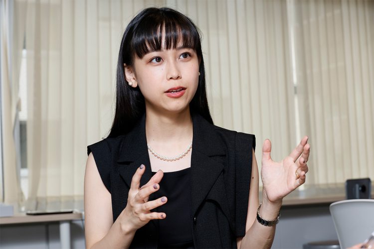 「株式会社カエカ」代表取締役の千葉佳織氏