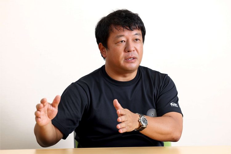 番組立ち上げの経緯について語ってくれた、チーププロデューサーの島本亮氏