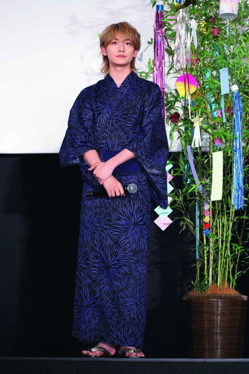 高橋文哉