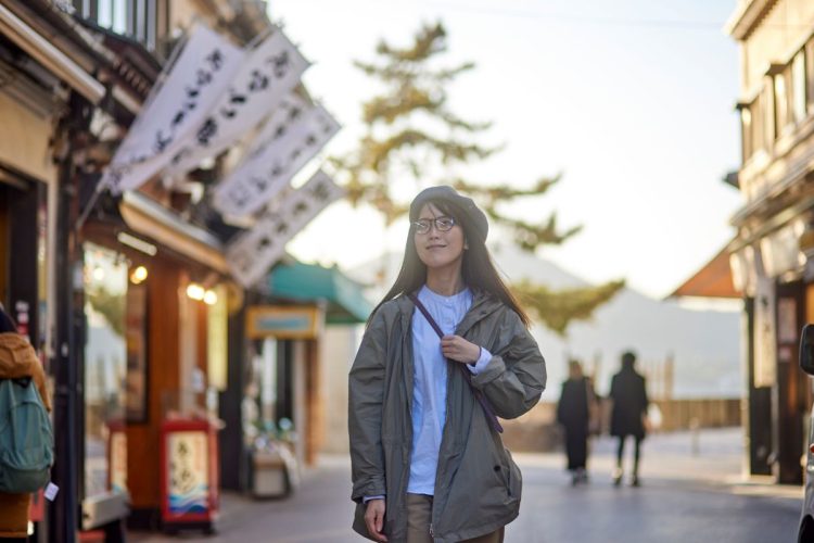 いくつになってもひとり旅は楽しめる（写真／GettyImages）