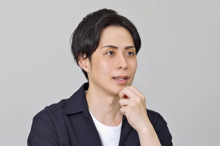 線が細いように見えて実は強い芯をもっていることが、インタビューでも伝わってきた。