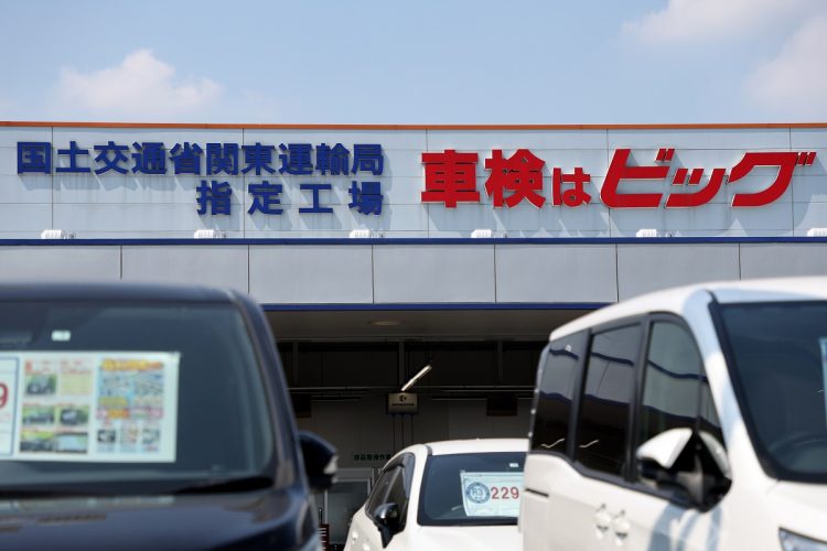 中古車販売大手のビッグモーターの店舗（時事通信フォト）