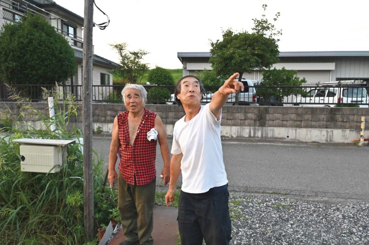 みどり産業精鋭部隊の田迎氏（右）