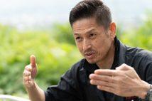 【焼肉屋になったトップガン】元航空自衛隊パイロットの定年後の新たな挑戦 「月給18万円でも充実した日々」