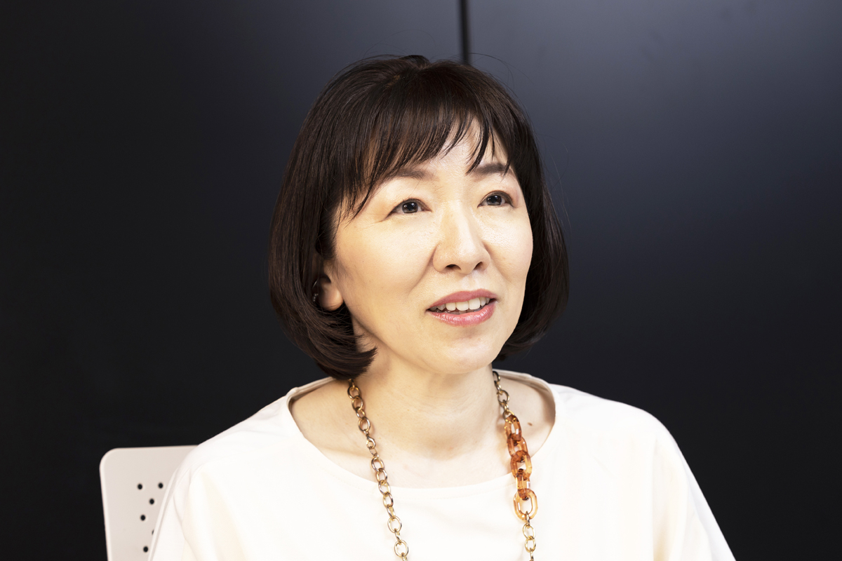 妻バカ写誌の奥様 