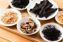 和食は海藻の摂取率が高い(写真/PIXTA)