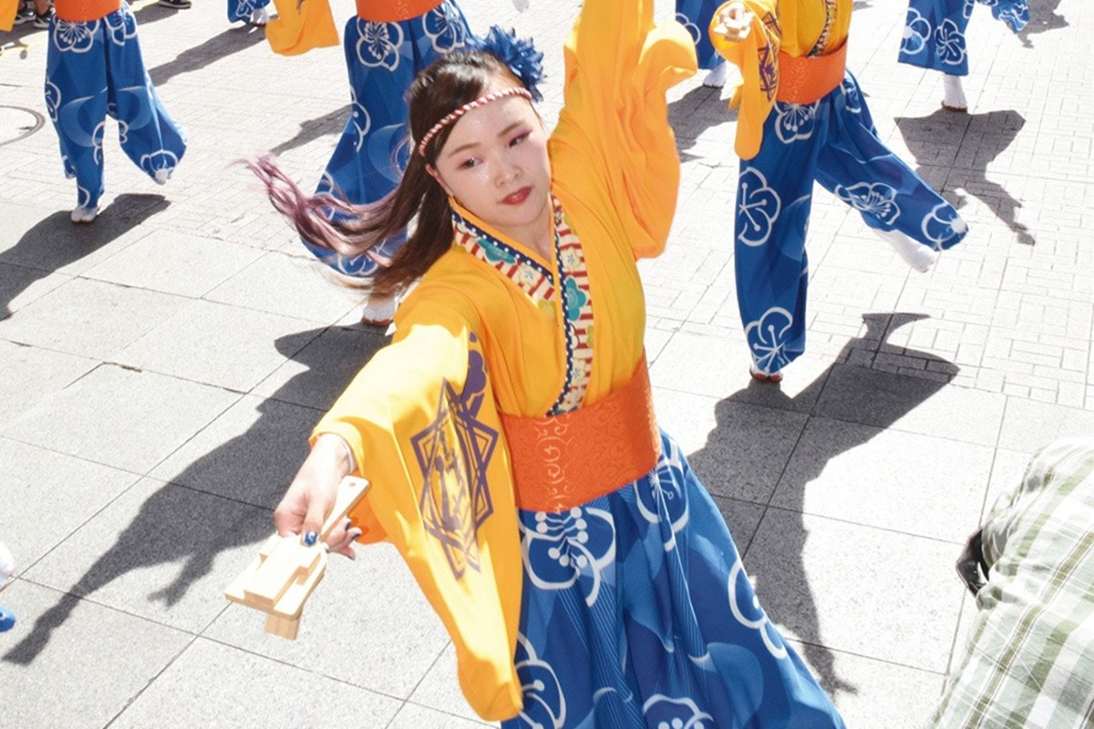 女子小学生サンバカーニバル 