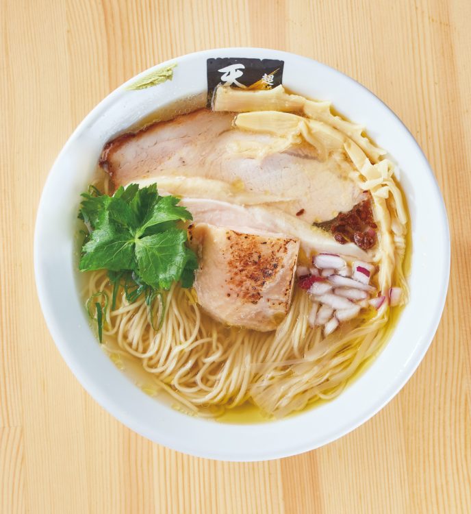 超純水採麺 天国屋「地鶏の白醤油らーめん」