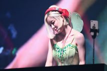 香港でのイベント出演時のDJ SODA(Imaginechina/時事通信フォト)