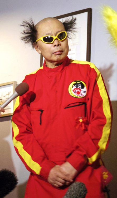 パフォーマンス集団『電撃ネットワーク』のリーダー・南部虎弾