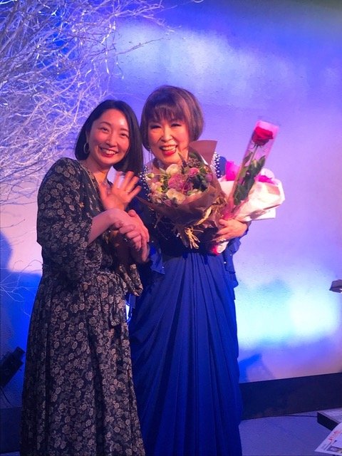 田嶋さんのシャンソンコンサートでの一枚