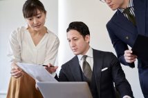 【ジェンダーブラインド】男性上司は女性部下とどう接するべきか?「政治的に正しい」振る舞い方の高すぎるハードル