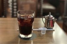 レトロ喫茶店ブームに困惑する中高年利用客 「若い女性客が増えてくつろぎにくくなった」