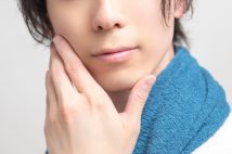 若年層にも市場拡大するメンズ脱毛 男子学生「足をツルツルにしたら彼女に褒められた」