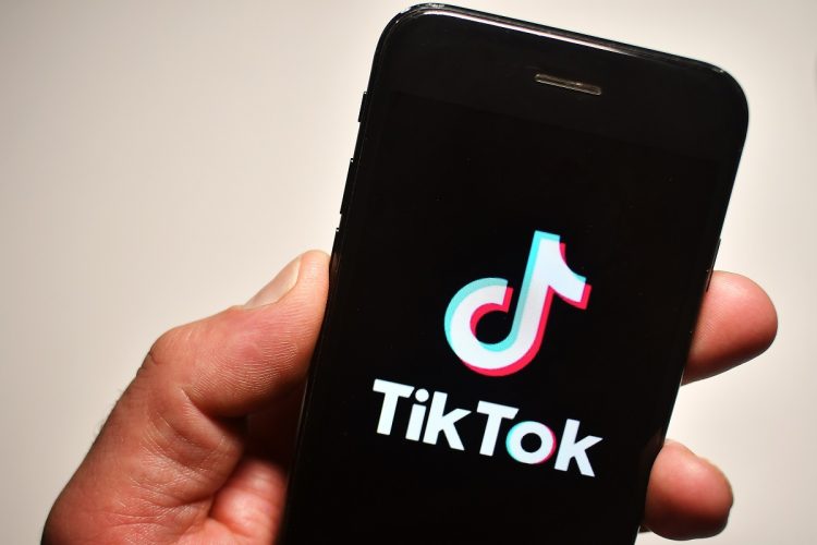 若年層を中心にユーザーを急速に増やした動画SNS「TikTok」（CTK/時事通信フォト）