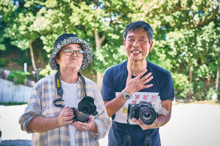 「撮り鉄」を自認する功吉さんは、車中泊をしながら全国各地の鉄道を撮影するのが趣味。一緒に旅する妻の福恵さんも同じ趣味を持つようになり、行く先々での撮影を夫婦で楽しんでいる