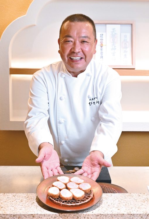 “とんかつ界のレジェンド”と称される店主・料理長の日向さん（撮影／太田真三）