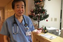 60才で医師免許取得の東大卒元キャリア官僚 生活を切り詰めて応援した妻は「世界一の医者になって」と激励