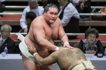 大相撲・横綱の給料　照ノ富士は休場でも月給やボーナスで700万円以上支給、貴景勝は綱取りで収入大幅アップなるか