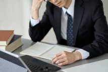 鎮痛薬の服用には注意点も(イメージ)