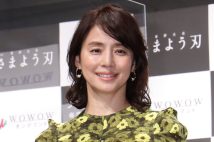 石田ゆり子、デザイナーとコラボした「刺繍ポーチ」が即完売のビジネス上手　売上は動物愛護活動に全額寄付