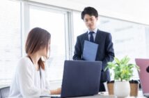 職場の飲み会でおごってもらい“翌朝のお礼”をしない若者たち 「昨日はごちそうさまでした」メールは必要か、不要か