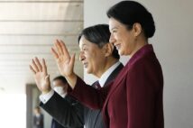 天皇皇后両陛下、令和初の天覧競馬で満面の笑み　イクイノックスの快走に「すごいレースでしたね」