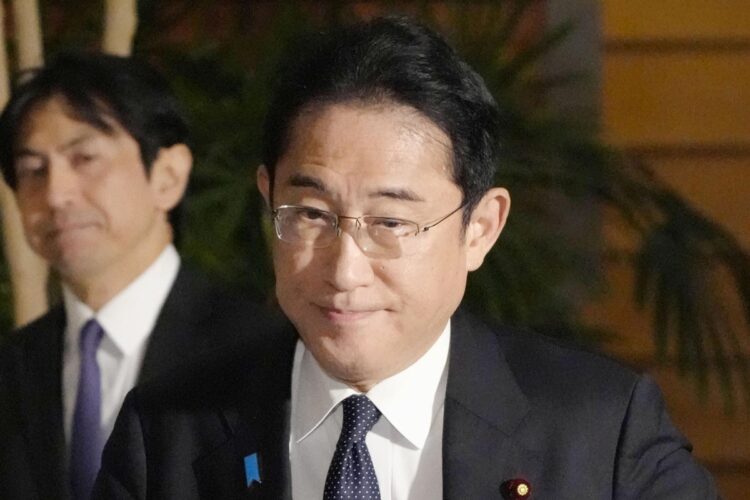 岸田政権による「ステルス増税」はもう始まっている（写真／共同通信社）