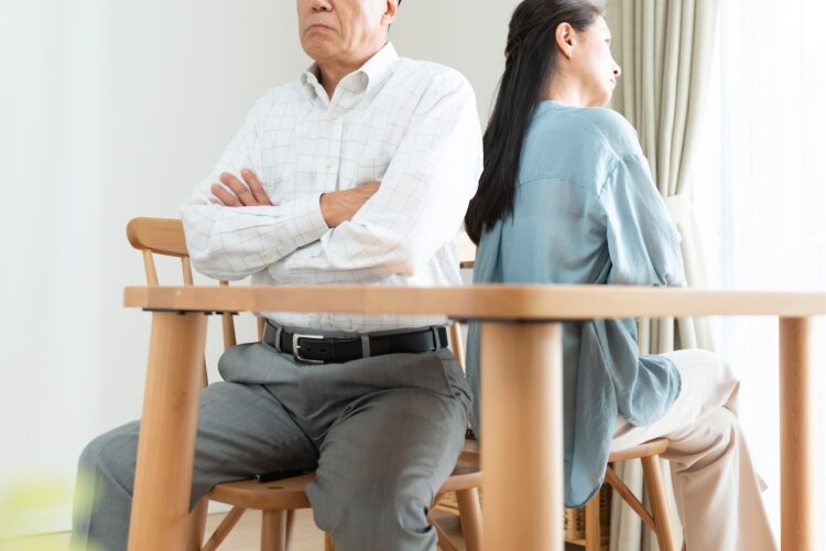 “思秋期”を迎えた夫婦がすれ違いがちなのはなぜ？（イメージ）