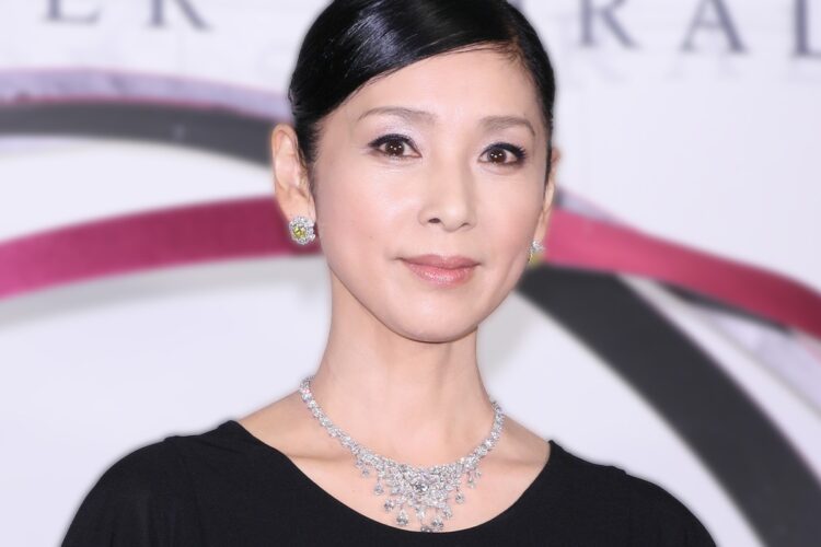 黒木瞳 黒木瞳 化粧に悩む女性アナに“珍アドバイス” 浜田雅功が苦笑い ...