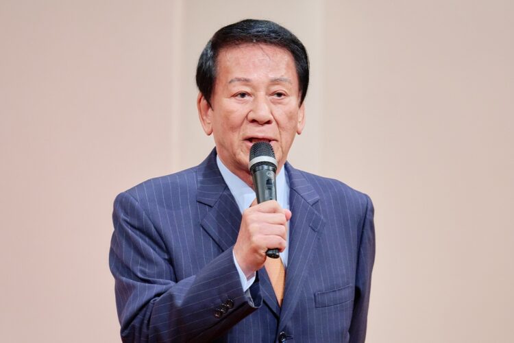 「第二回 杉友(さんゆう)寄席」で登壇した杉良太郎
