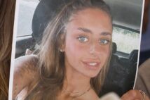ハマスの人質になったフランス籍の女性(時事通信フォト)