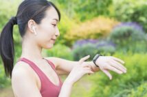 スマートウォッチを使わなくなった人たちの誤算 「通知から逃れられない」「結局スマホを見る」「充電忘れ頻発」