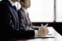上場企業1000社を継続調査するアナリスト「復活する“放置株”を探すには決算説明会が役に立つ」 業績回復期待の企業はどこか