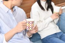 周囲の理解が得られにくい「事実婚夫婦」の悩み　「遊んでも不倫にならないよね」という人まで