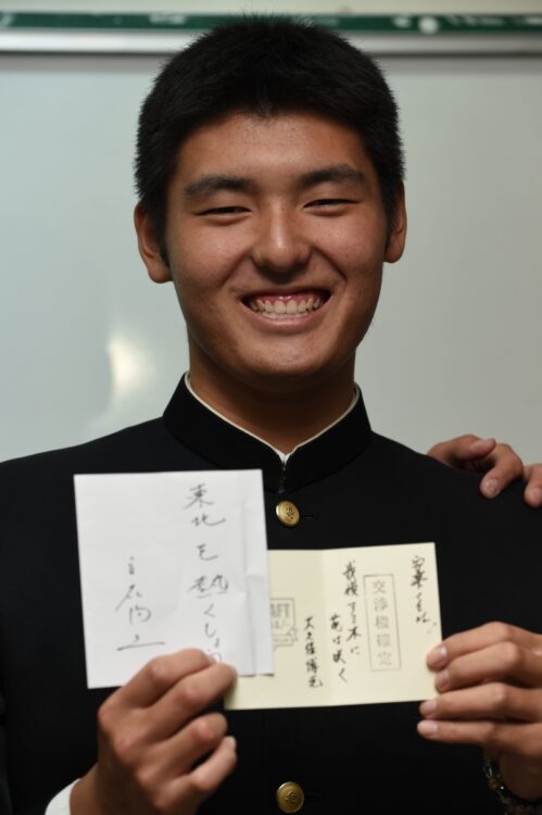 「東北を熱くしよう」に笑み(撮影 藤岡雅樹)
