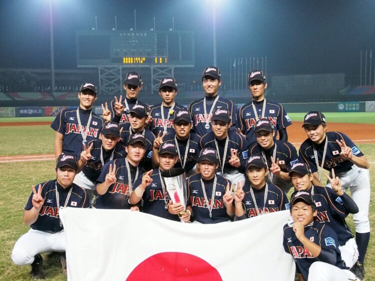 U‐18では準優勝。安樂は2年生ながらタイトルを獲得(撮影 柳川悠二)