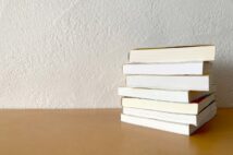 作家の井沢元彦氏による『逆説の日本史』(イメージ)