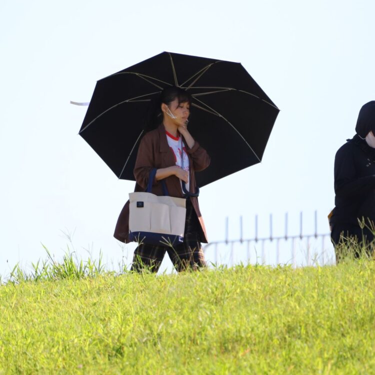 『姉ちゃんの恋人』のロケに臨む有村架純（2020年9月）