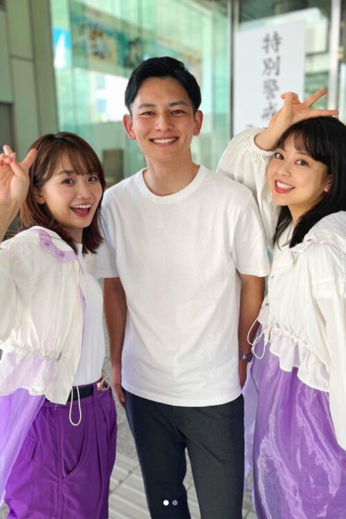 同期の井上清華アナ（左）と杉原千尋アナ（右）との3ショットも（大川アナのインスタグラムより）