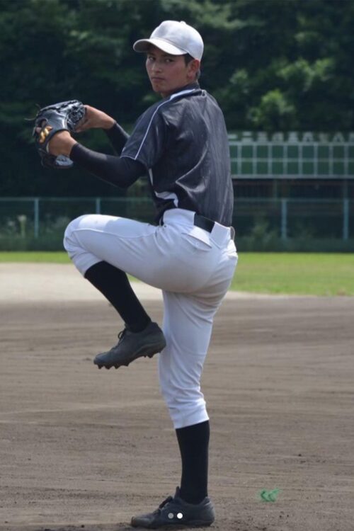 小学生から始めた野球を大学の部活まで続けた大川アナ（本人のインスタグラムより）