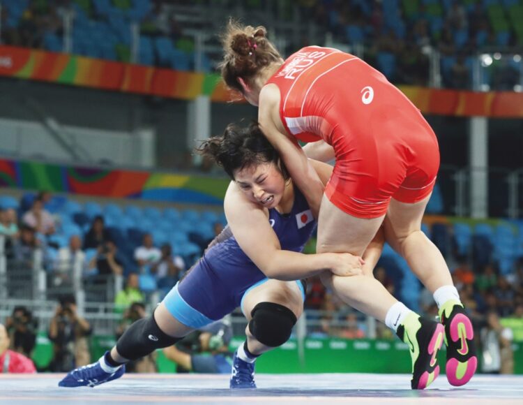土性沙羅さん 2016年リオ五輪・レスリング女子69kg級金(写真/共同通信社)