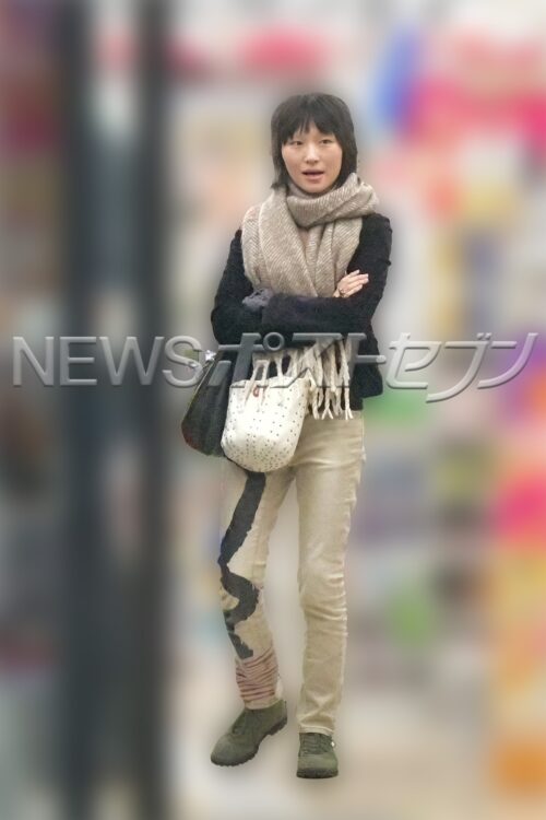 本日限定価格 匿名 新しい学校のリーダーズ SUZUKA 眼鏡 メガネ おまけ付 匿名発送 新しい学校のリーダーズ SUZUKA 眼鏡 メガネ おまけ付