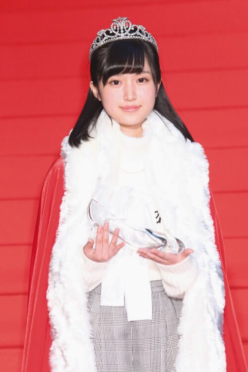 福本莉子 第8回グランプリ(2016年)。写真提供/東宝芸能