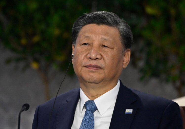 中国の“選挙工作”は台湾総統選にも？（習近平氏／時事通信フォト）